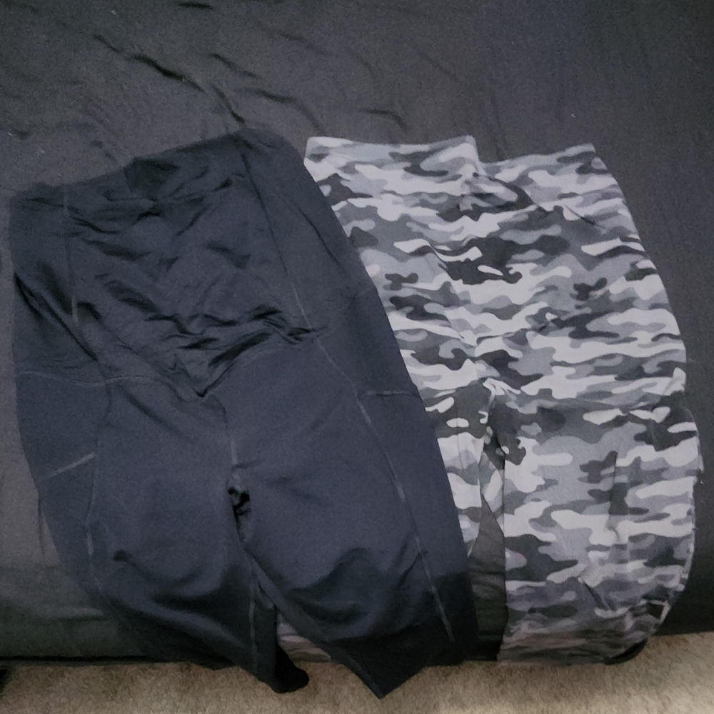Isabel and time and tru maternity leggings